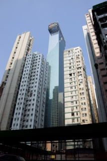 Hong Kong - wąskie wieżowce