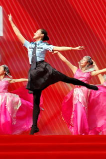 Tańcząca policjantka