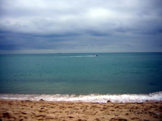 Statek na horyzoncie