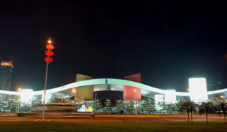 Urząd miejski - nocne czuwanie