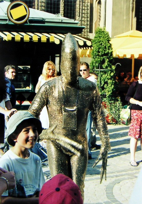 Dziwni przebierańcy - zdjęcia z Chin